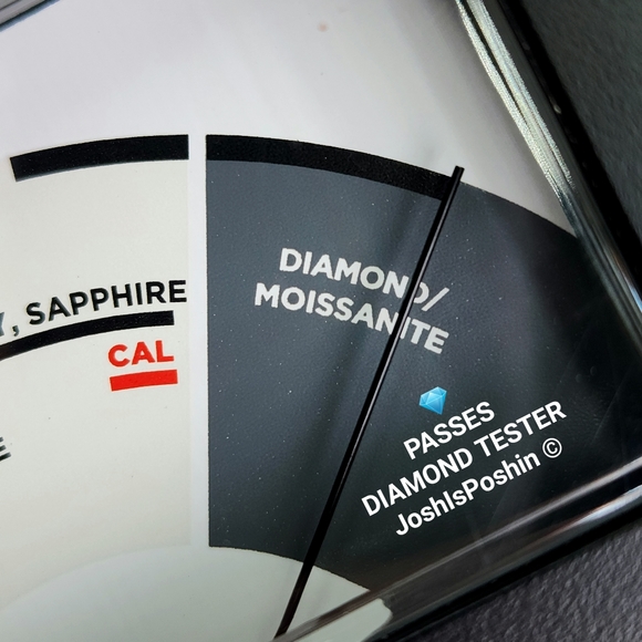 Classic four prong solitaire 1.1CTW peridot ring in rose gold over silver - Picture 3 of 9